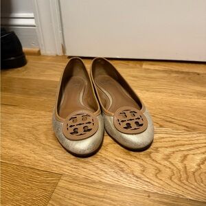 Tory Burch Metallic Leather Logo Ballet Flats